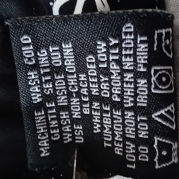 Blue Sol Men's Beige w Tan Skulls Diamond Print sz 38 - Picture 15 of 15